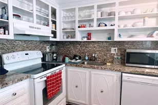 259 S Cypress Rd, Pompano Beach, FL 33060 - Photo 11