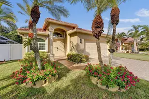 226 SW 206th Ave, Pembroke Pines, FL 33029 - Photo 1