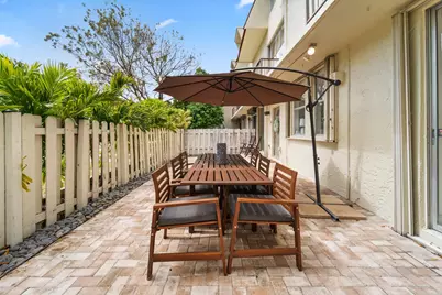 1655 NE 115th Street #10B, Miami, FL 33181 - Photo 9