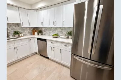 1655 NE 115th Street #10B, Miami, FL 33181 - Photo 7