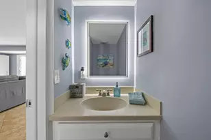 2201 N Surf Rd, Hollywood, FL 33019 - Photo 27