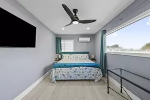 2201 N Surf Rd, Hollywood, FL 33019 - Photo 31