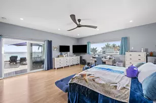2203 N Surf Rd, Hollywood, FL 33019 - Photo 21