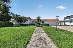 7500 W Treasure Dr, North Bay Village, FL 33141 - Photo 1
