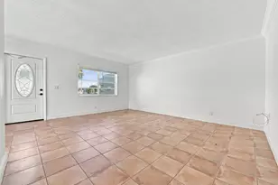 186 Burgundy D, Delray Beach, FL 33484 - Photo 7