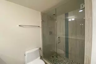2200 NE 33rd Ave, Fort Lauderdale, FL 33305 - Photo 13