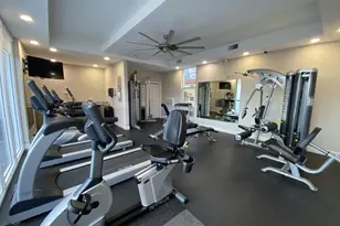 2200 NE 33rd Ave, Fort Lauderdale, FL 33305 - Photo 17