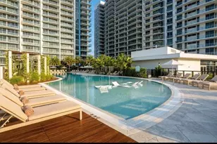 220 Lake Shore Dr, Lake Park, FL 33403 - Photo 9