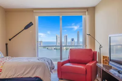 7000 Island Boulevard #2905, Aventura, FL 33160 - Photo 9