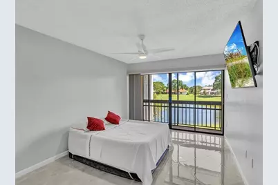 3200 Twin Lakes Terrace #202, Fort Pierce, FL 34951 - Photo 15