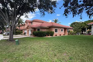 12603 NW 56th Dr, Coral Springs, FL 33076 - Photo 3