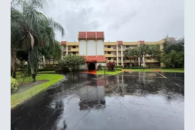 23345 Carolwood Lane #405, Boca Raton, FL 33428 - Photo 3