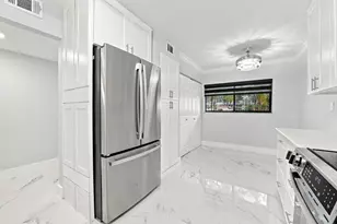 15324 Lakes of Delray Blvd, Delray Beach, FL 33484 - Photo 7