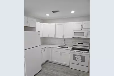 5211 Parker Avenue, West Palm Beach, FL 33405 - Photo 5