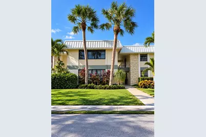 2302 Sunrise #202, Fort Pierce, FL 34982 - Photo 1