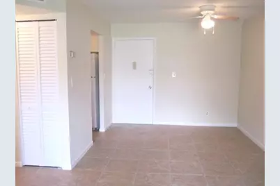 201 Bonnie Boulevard #123, Palm Springs, FL 33461 - Photo 3