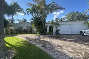 1251 Manor Dr, Singer Island, FL 33404 - Photo 1