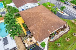 712 NE 23rd Ave, Pompano Beach, FL 33062 - Photo 29