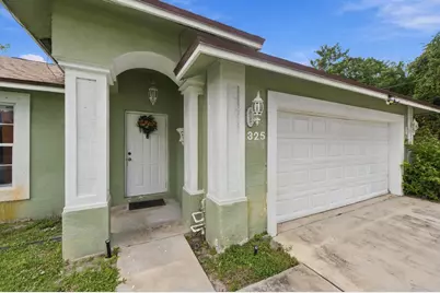 325 SE Thornhill Drive, Port Saint Lucie, FL 34983 - Photo 5