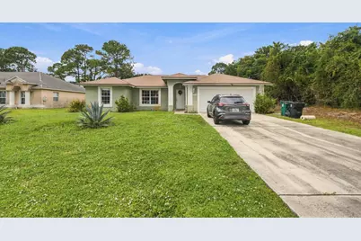 325 SE Thornhill Drive, Port Saint Lucie, FL 34983 - Photo 1