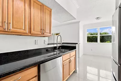 11600 SW 2nd Street SW #18104, Pembroke Pines, FL 33025 - Photo 7