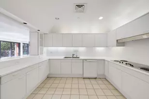 2 N Breakers Row, Palm Beach, FL 33480 - Photo 31