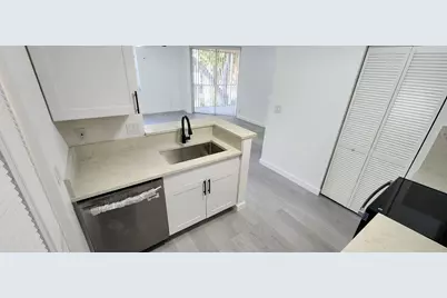 4045 W McNab Road #201 G, Pompano Beach, FL 33069 - Photo 11