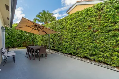 1752 Harborside Circle, Wellington, FL 33414 - Photo 29