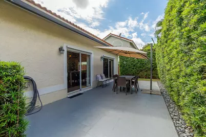 1752 Harborside Circle, Wellington, FL 33414 - Photo 27