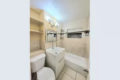 1711 Lauderdale Manor Drive, Fort Lauderdale, FL 33311 - Photo 15