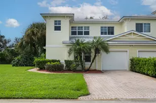 2551 Creekside Dr, Fort Pierce, FL 34981 - Photo 1