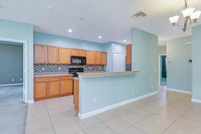 2551 Creekside Drive, Fort Pierce, FL 34981 - Photo 5