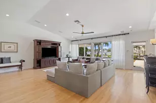 703 Royal Plaza Dr, Fort Lauderdale, FL 33301 - Photo 11