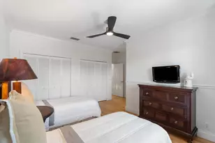 703 Royal Plaza Dr, Fort Lauderdale, FL 33301 - Photo 27
