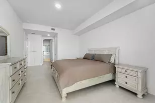 220 Lake Shore Dr, Lake Park, FL 33403 - Photo 11