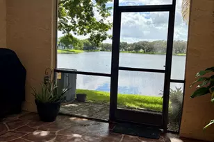 1424 NW 97th Terrace, Pembroke Pines, FL 33024 - Photo 11