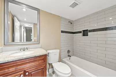 8285 Sunrise Lakes Boulevard #102, Sunrise, FL 33322 - Photo 19