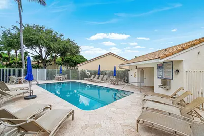 17299 Boca Club Boulevard #4, Boca Raton, FL 33487 - Photo 31