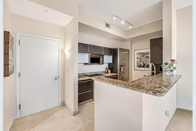 550 Okeechobee Boulevard #Lph-15, West Palm Beach, FL 33401 - Photo 11