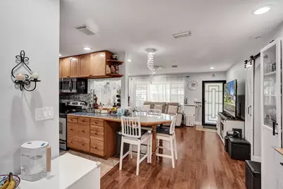 2610 NW 74th Avenue, Hollywood, FL 33024 - Photo 9