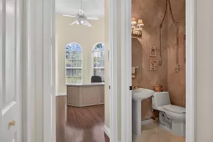 2476 Poinciana Ln, Weston, FL 33327 - Photo 39