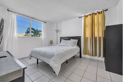 345 Ocean Drive #301, Miami Beach, FL 33139 - Photo 9