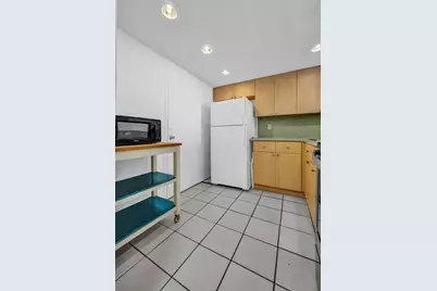345 Ocean Drive #301, Miami Beach, FL 33139 - Photo 17