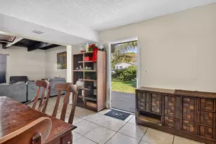 1336 Longwood St, West Palm Beach, FL 33401 - Photo 11