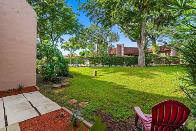 22 N Valencia Drive #3-32, Davie, FL 33324 - Photo 33