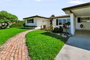 498 NE 28th Rd, Boca Raton, FL 33431 - Photo 5