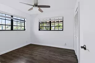 498 NE 28th Rd, Boca Raton, FL 33431 - Photo 21