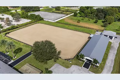 16381 Hollow Tree Lane, Wellington, FL 33470 - Photo 17