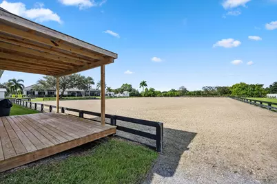 16381 Hollow Tree Lane, Wellington, FL 33470 - Photo 13