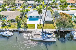 2863 NE 26th Ct, Fort Lauderdale, FL 33306 - Photo 23